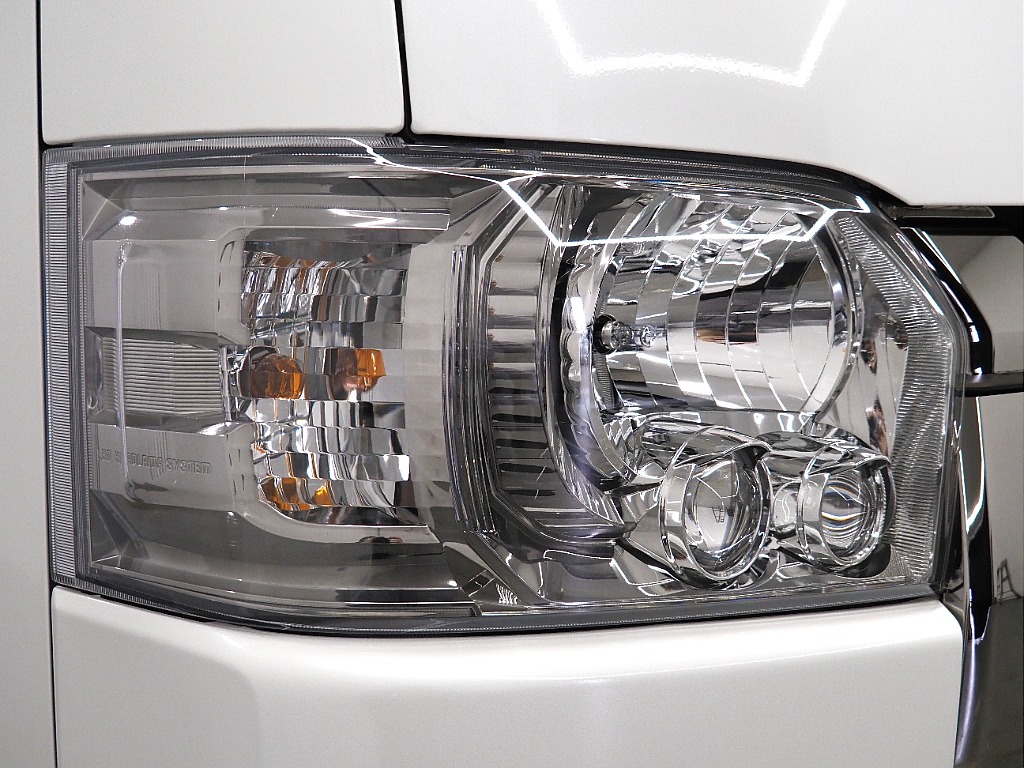 【高年式/超低走行/R6年DARKPRME Ⅱ ディーゼル2WD】フルエアロ＆純正リアウィング♪9インチフローティングナビ♪【全国納車可能】