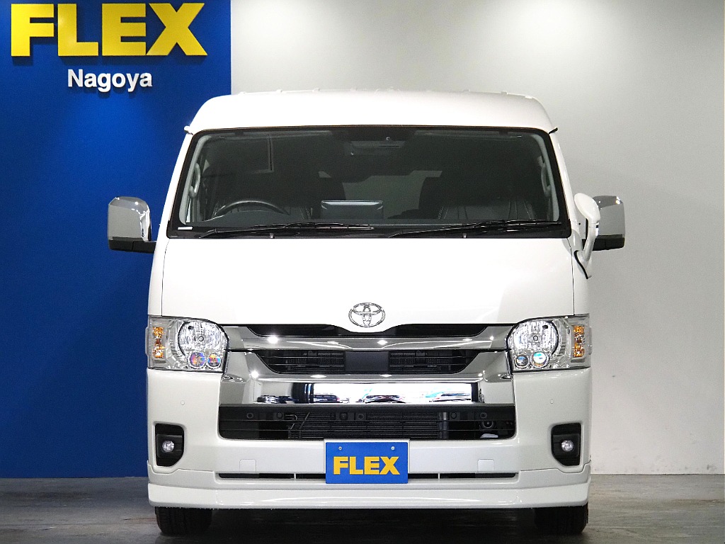 【新車/ファインテックツアラー/ガソリン2.7L2WD/キャプテンシート】ハイエース名古屋店展示車両