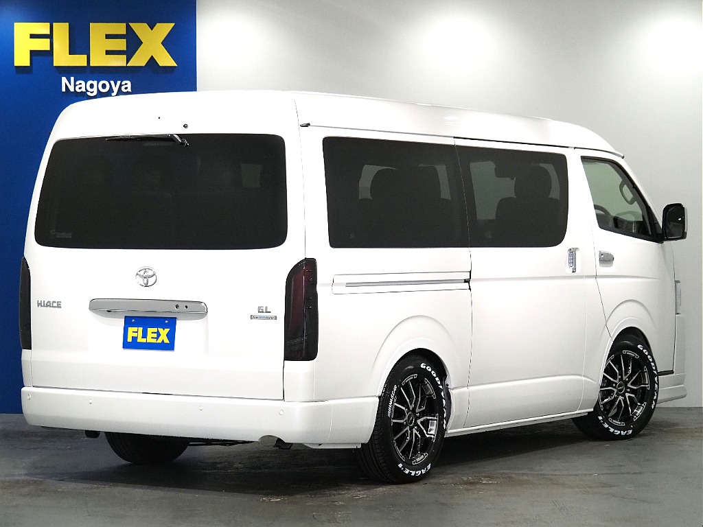 【新車/ファインテックツアラー/ガソリン2.7L2WD/キャプテンシート】ハイエース名古屋店展示車両