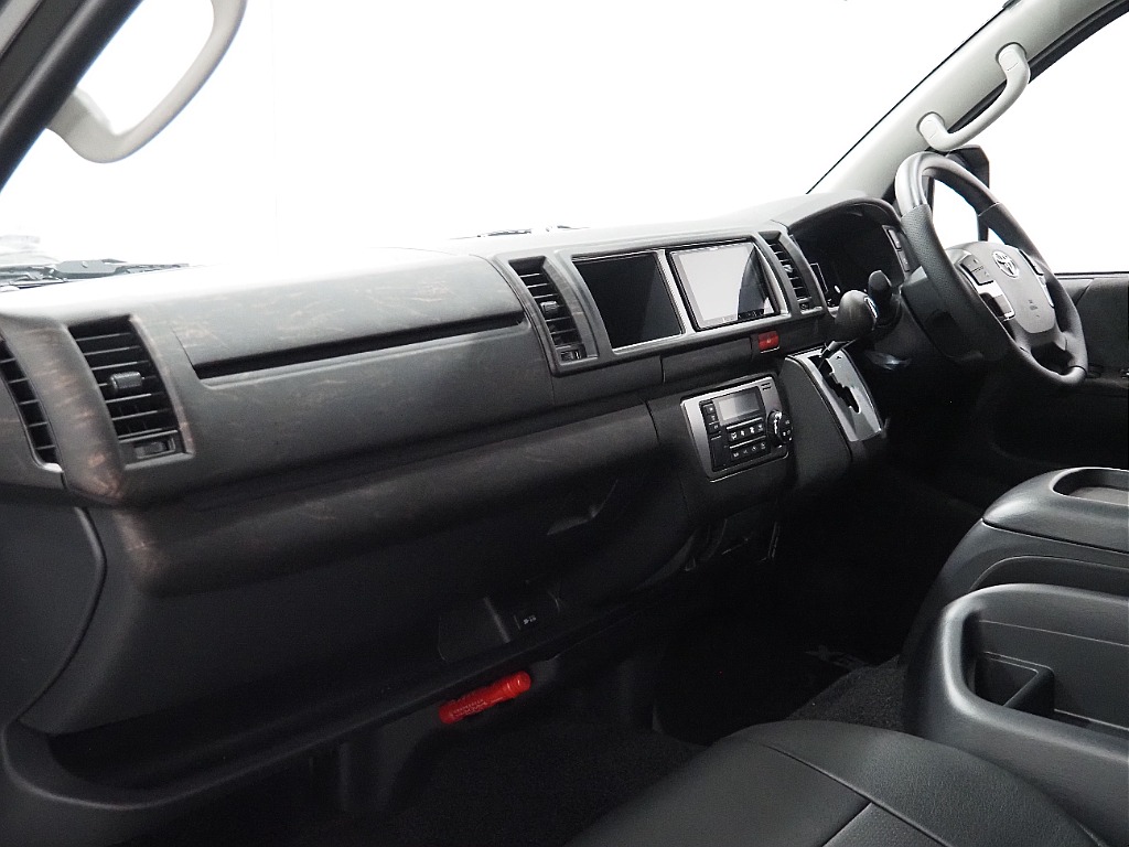 【新車/ワゴンGL/スタンダード内装/zero_WAGON-bed付き/ツインモニター】使い勝手の良いスタンダード内装♪