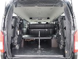 【R2年式/内装架装アレンジAS/フルフラット/2.7Lガソリン2WD】フローリング施工&テーブル