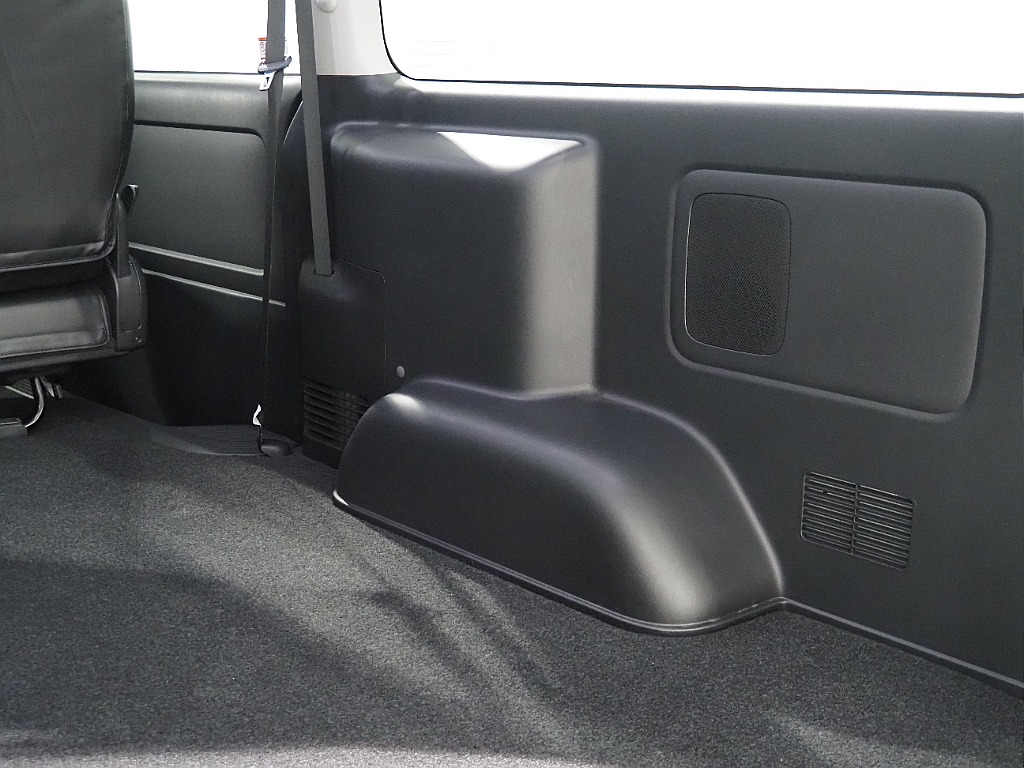 【R4年式/4WD/ワイドバン/スーパーGL/BLACKEDITION×オフロードPKG】両側パワースライドドア♪【全国納車可能】