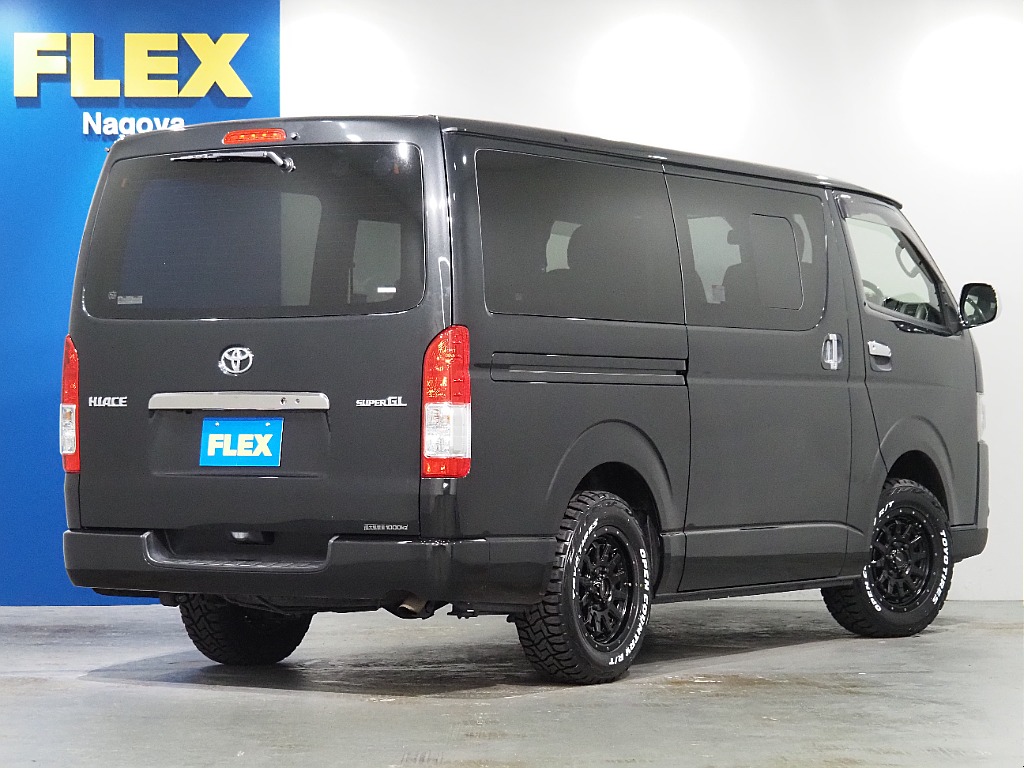 【R1年式/ハイエースバン/4ナンバー5人乗り/ガソリン/オフロードPKG】エントリーユーザー様にもオススメ【全国納車可能】