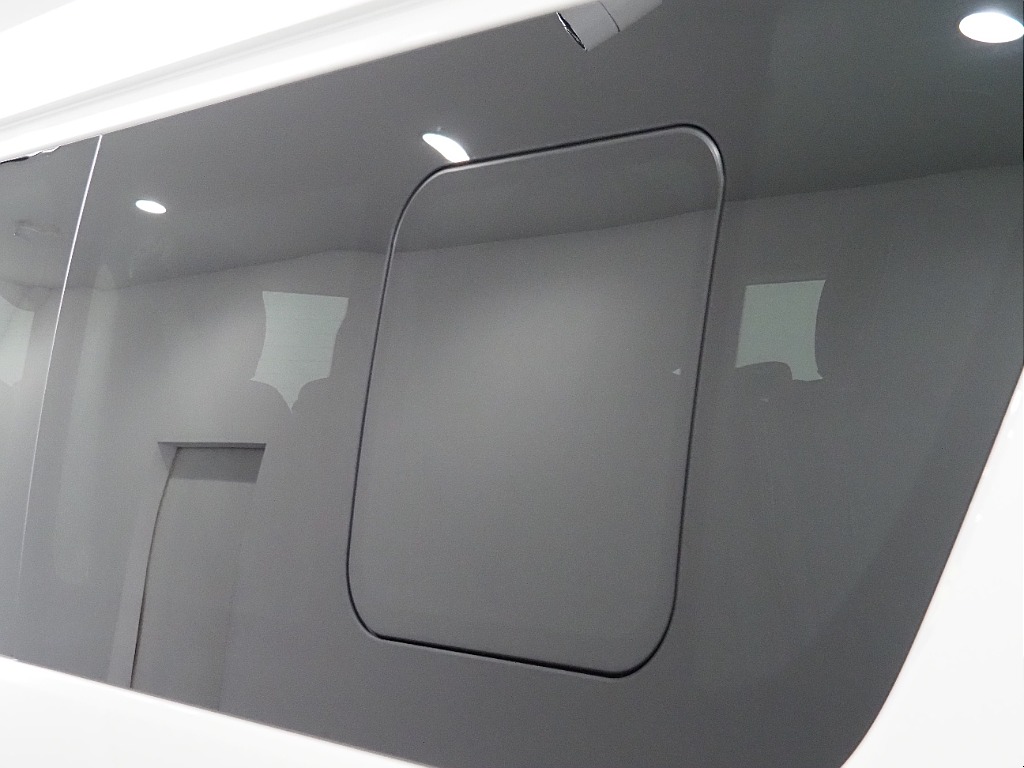 【新車/ワゴンGL/スタンダード内装/スマートベットキット付き/ツインモニター】足を延ばしてお寛ぎいただけます♪♪