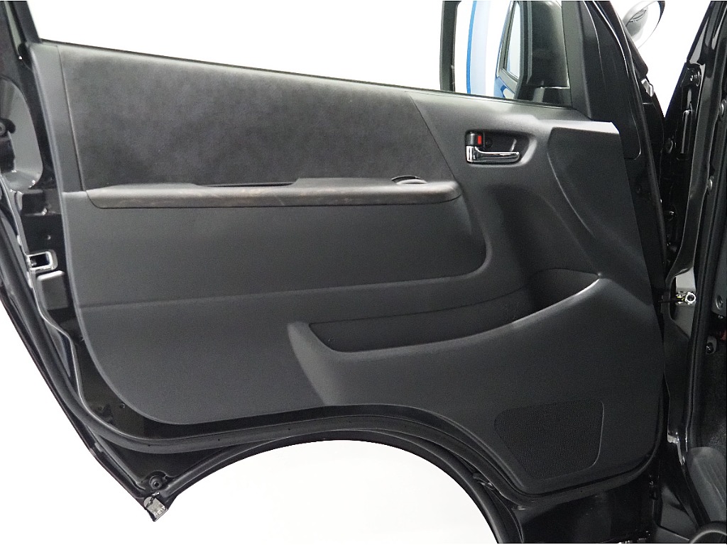 【新車/ワゴンGL/スタンダード配列/BLACKEDITION/2WD】使い勝手の良いシートで完成♪【全国納車可能】