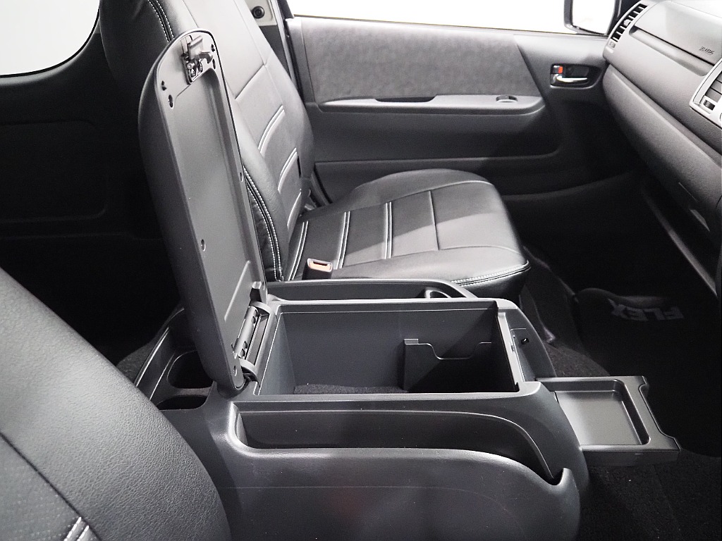 【新車/ワゴンGL4WD/FLEX内装架装Ver1/BLACKEDITION】ハーフベッドで車中泊可能♪【全国納車可能】