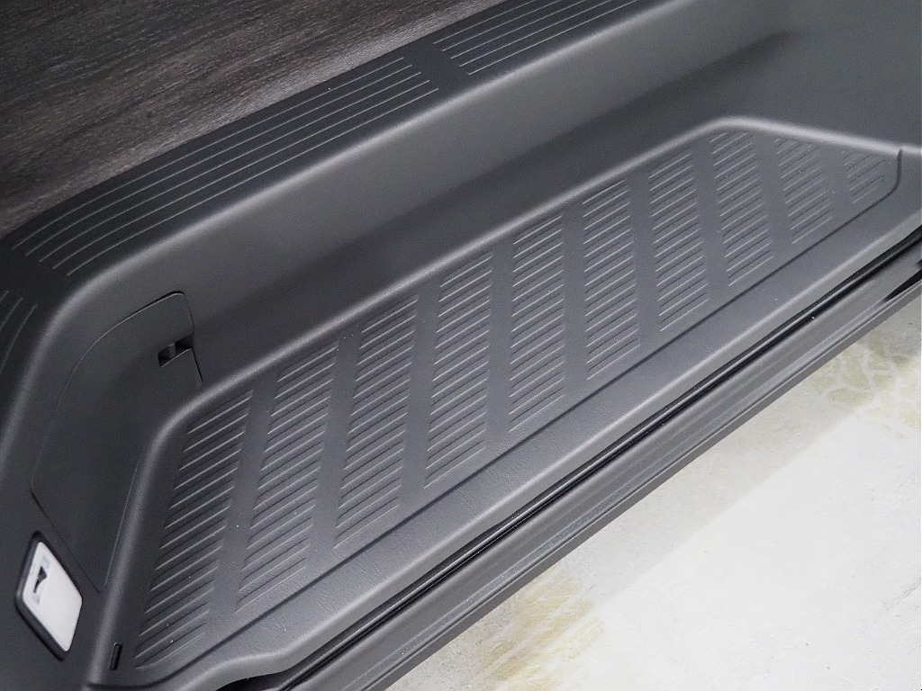 【新車/ワゴンGL4WD/FLEX内装架装Ver1/BLACKEDITION】ハーフベッドで車中泊可能♪【全国納車可能】