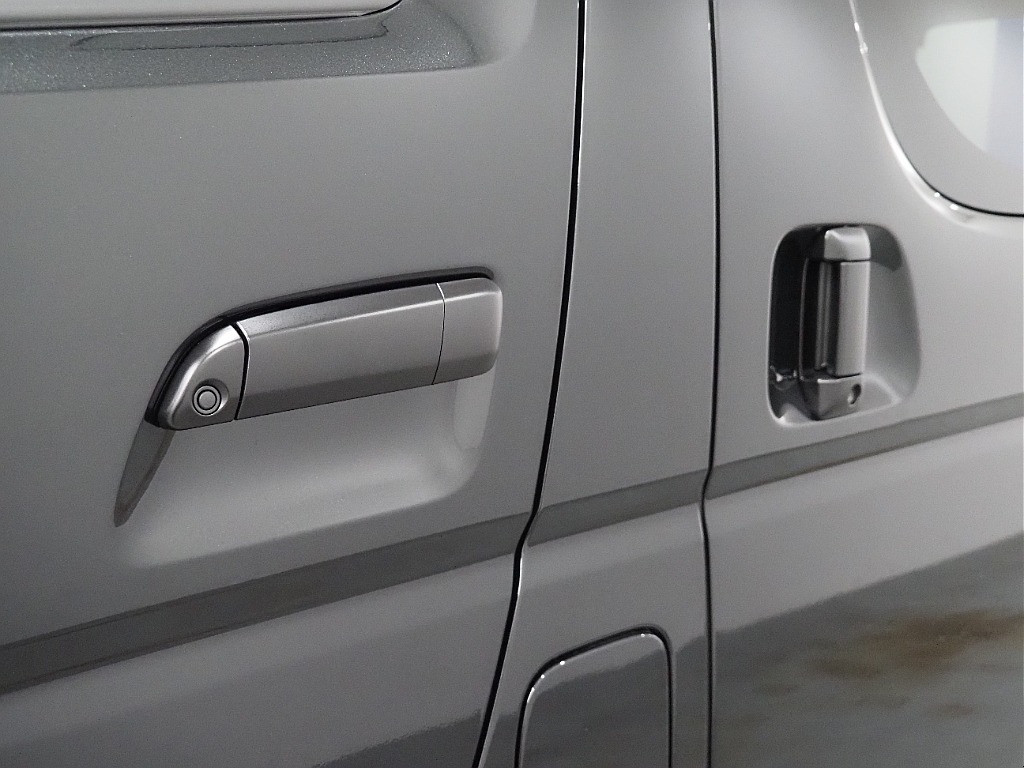 【新車/ワゴンGL4WD/FLEX内装架装Ver1/BLACKEDITION】ハーフベッドで車中泊可能♪【全国納車可能】