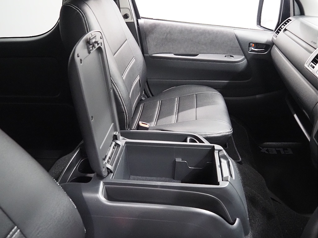 トヨタ ハイエース(31枚目)