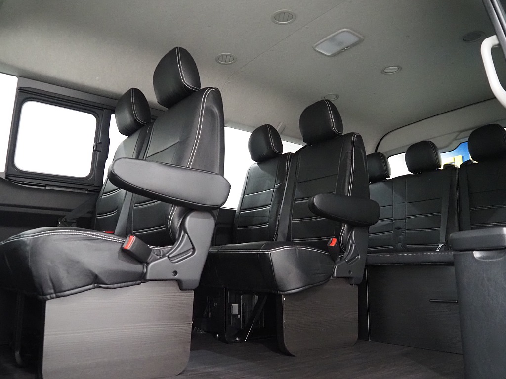 トヨタ ハイエース(35枚目)