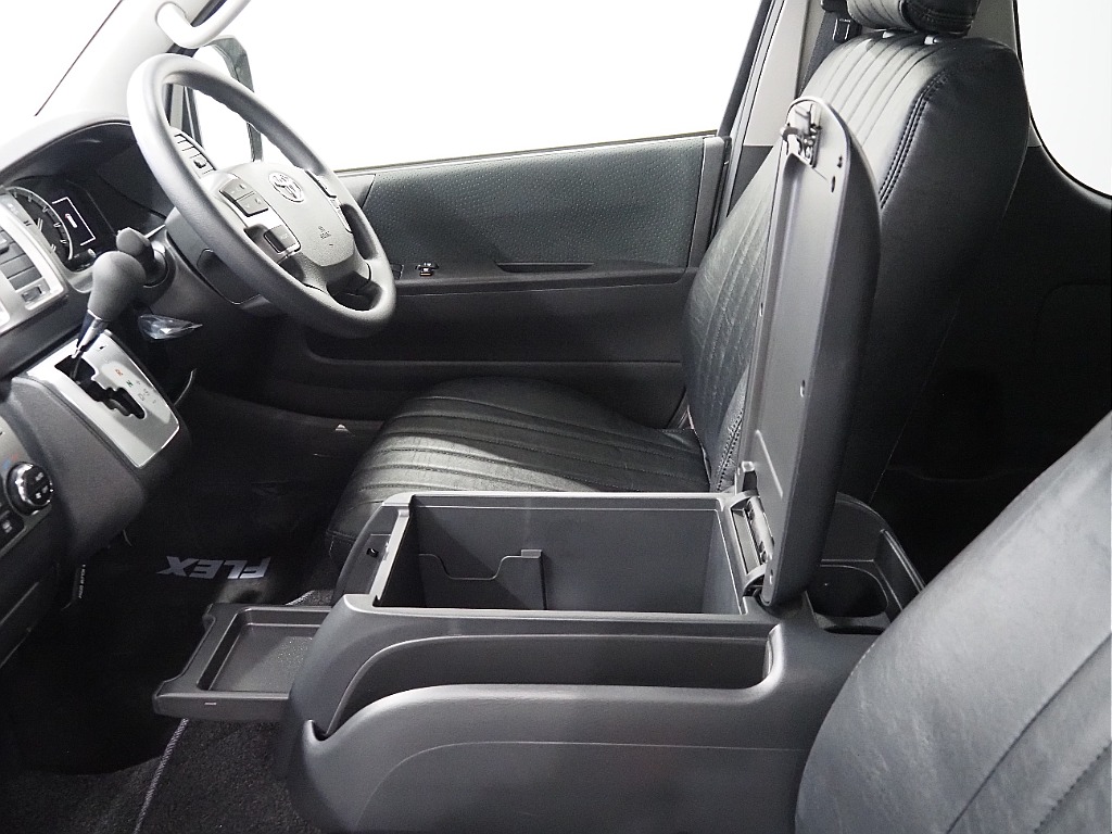 【R7年式/スーパーGLアースカラーパッケージ/ガソリン2.0/両側パワースライドドア】バンパー同色塗装で他を圧倒！【全国納車可能】