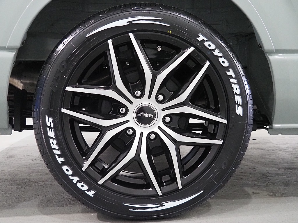 【R7年式/スーパーGLアースカラーパッケージ/ガソリン2.0/両側パワースライドドア】バンパー同色塗装で他を圧倒！【全国納車可能】