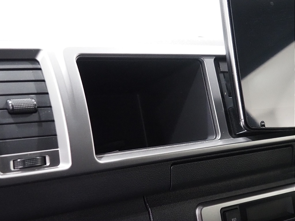 【買取直販/ワゴンGL/4WD/フルフラットシート】シートアレンジNEWAS＆BIGX11ナビ＆12.8インチフリップダウン【全国納車可能】