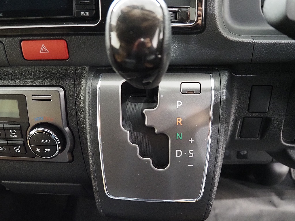 【R3年式/ディーゼル2WD/オフロードPKG/アルパインモニター】DARKPRIMEⅡ【全国納車可能】