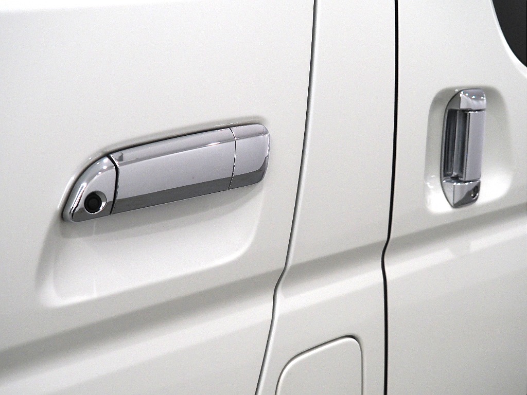 【R3年式/ディーゼル2WD/オフロードPKG/アルパインモニター】DARKPRIMEⅡ【全国納車可能】