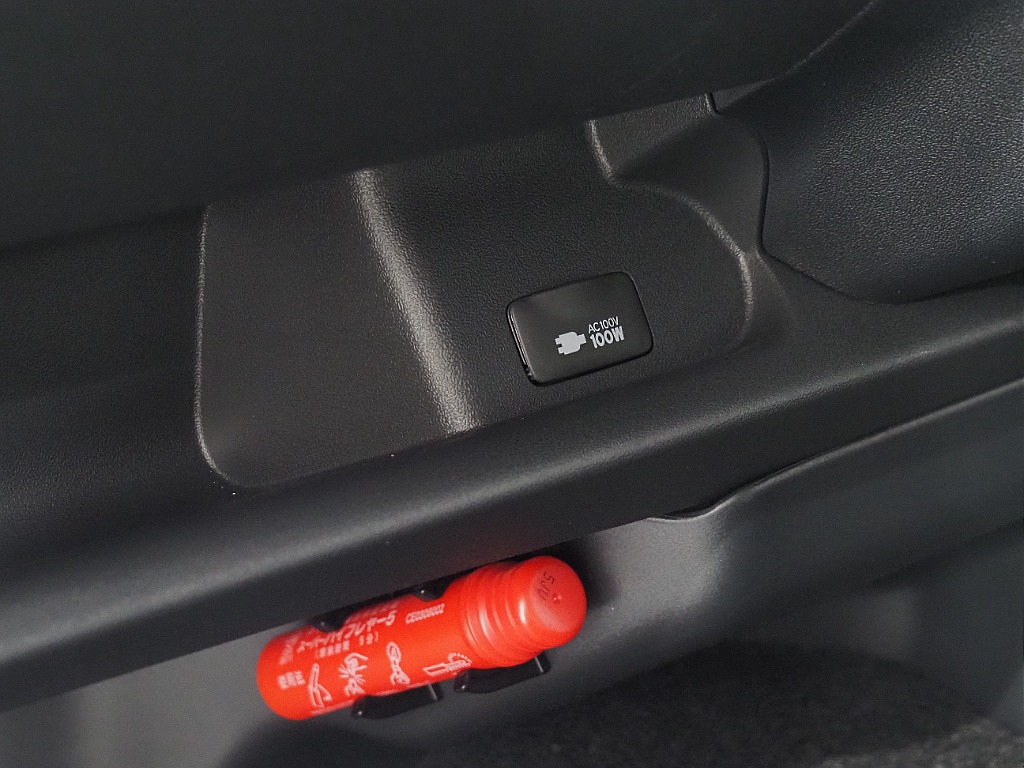 【新車/ハイエースワゴンGL/4WD/スタンダード配列】アルパイン製大画面モニター♪【全国納車可能】