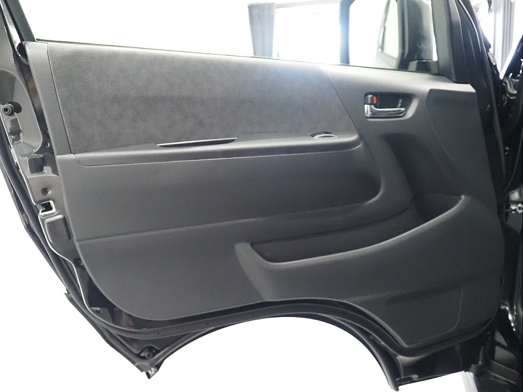 【新車/ハイエースワゴンGL/4WD/スタンダード配列】アルパイン製大画面モニター♪【全国納車可能】