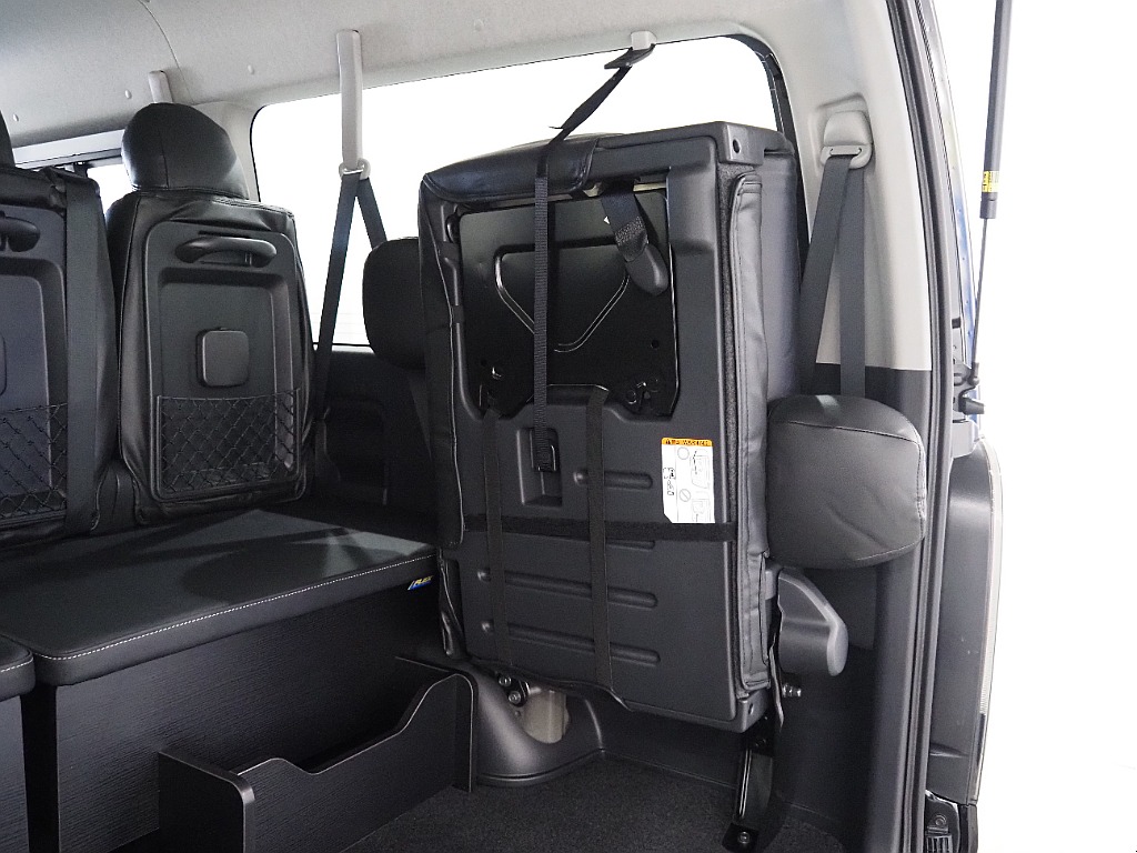 【新車/ハイエースワゴンGL/4WD/スタンダード配列】アルパイン製大画面モニター♪【全国納車可能】