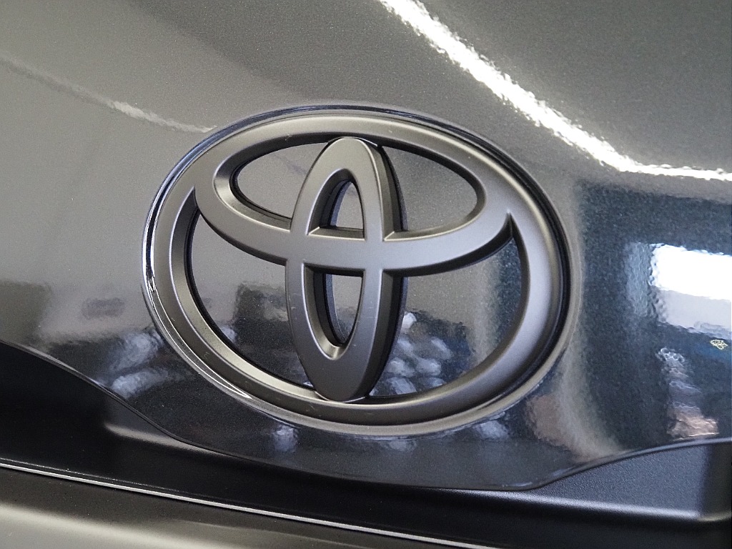 【新車/ハイエースワゴンGL/4WD/スタンダード配列】アルパイン製大画面モニター♪【全国納車可能】