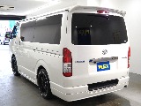 【H３０年式/ハイエースバン/ガソリン2.0L/パールホワイト】モデリスタエアロを装着♪【全国納車可能】