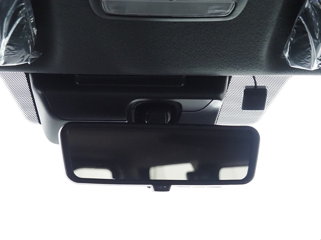 【新車/ハイエースバン/ガソリン2.0L/両側パワースライドドア】ローダウン×オリジナルアルミホイール【全国納車可能】