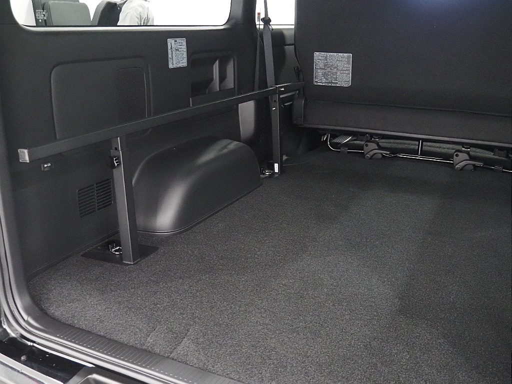 【新車/ハイエースバン/ガソリン2.0L/両側パワースライドドア】ローダウン×オリジナルアルミホイール【全国納車可能】