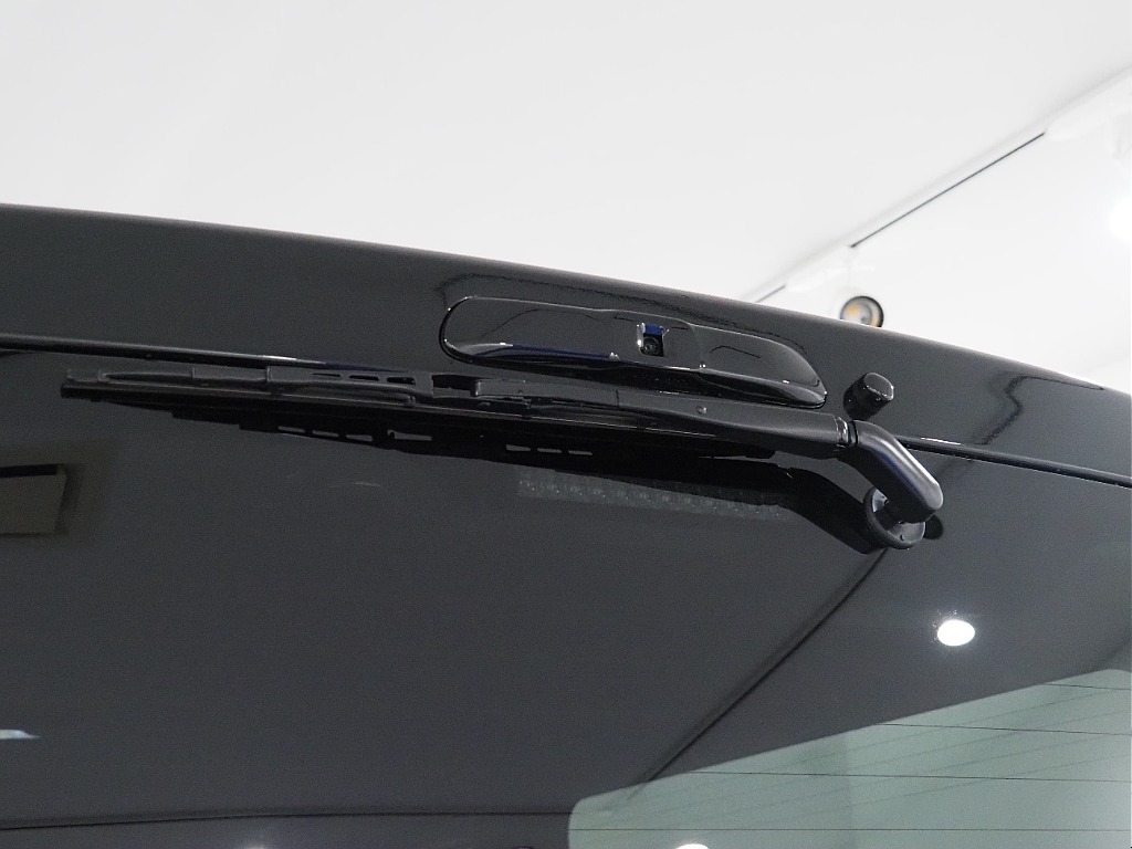 【新車/ハイエースバン/ガソリン2.0L/両側パワースライドドア】ローダウン×オリジナルアルミホイール【全国納車可能】