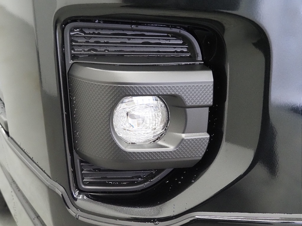 【新車/ハイエースバン/ガソリン2.0L/両側パワースライドドア】ローダウン×オリジナルアルミホイール【全国納車可能】