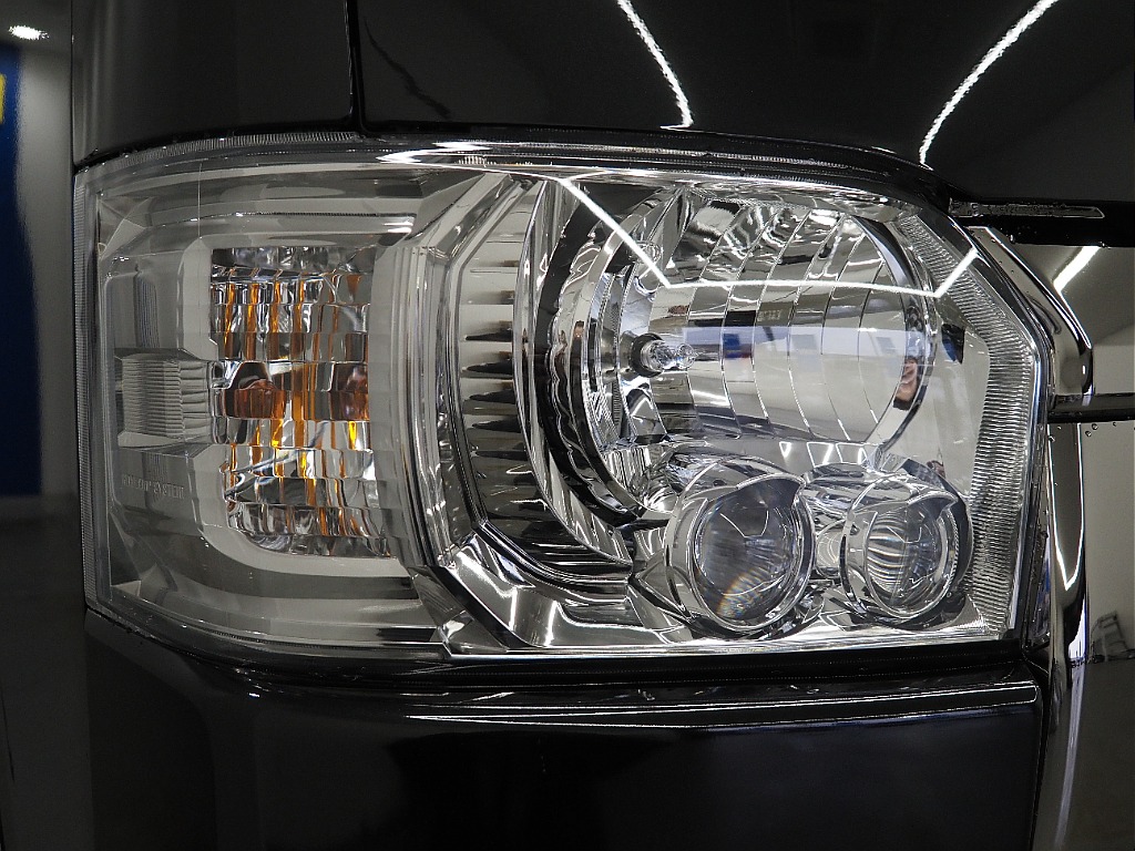 【新車/ハイエースバン/ガソリン2.0L/両側パワースライドドア】ローダウン×オリジナルアルミホイール【全国納車可能】