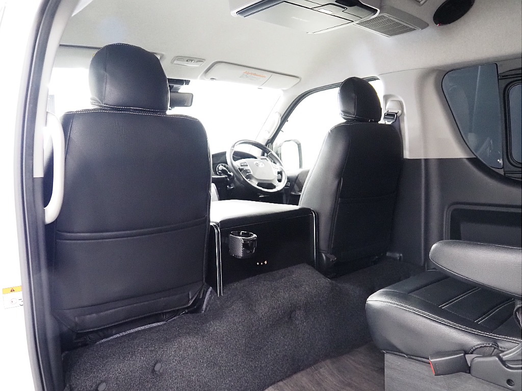 【R4年式/ワゴンGL/2WD/ブラックエディション】FLEX オリジナル内装架装♪【全国納車可能】