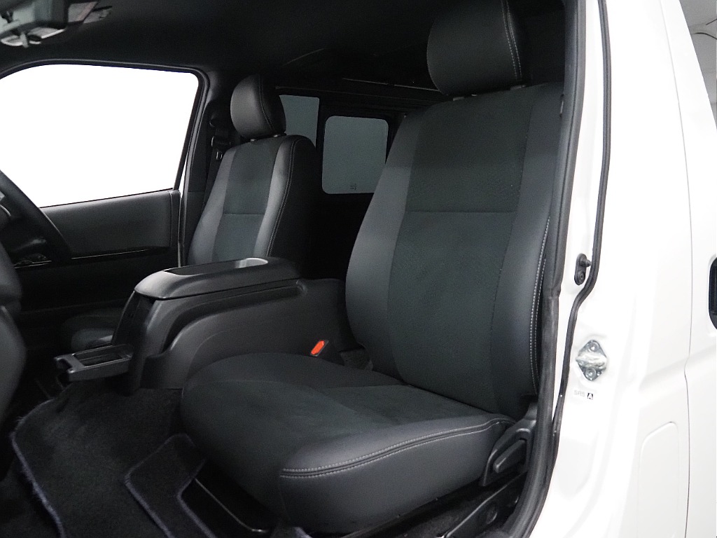 【R5年式/DARKPRIMEⅡディーゼル4WD/オフロードパッケージ】大画面11インチSD型ナビ付き♪【全国納車可能】