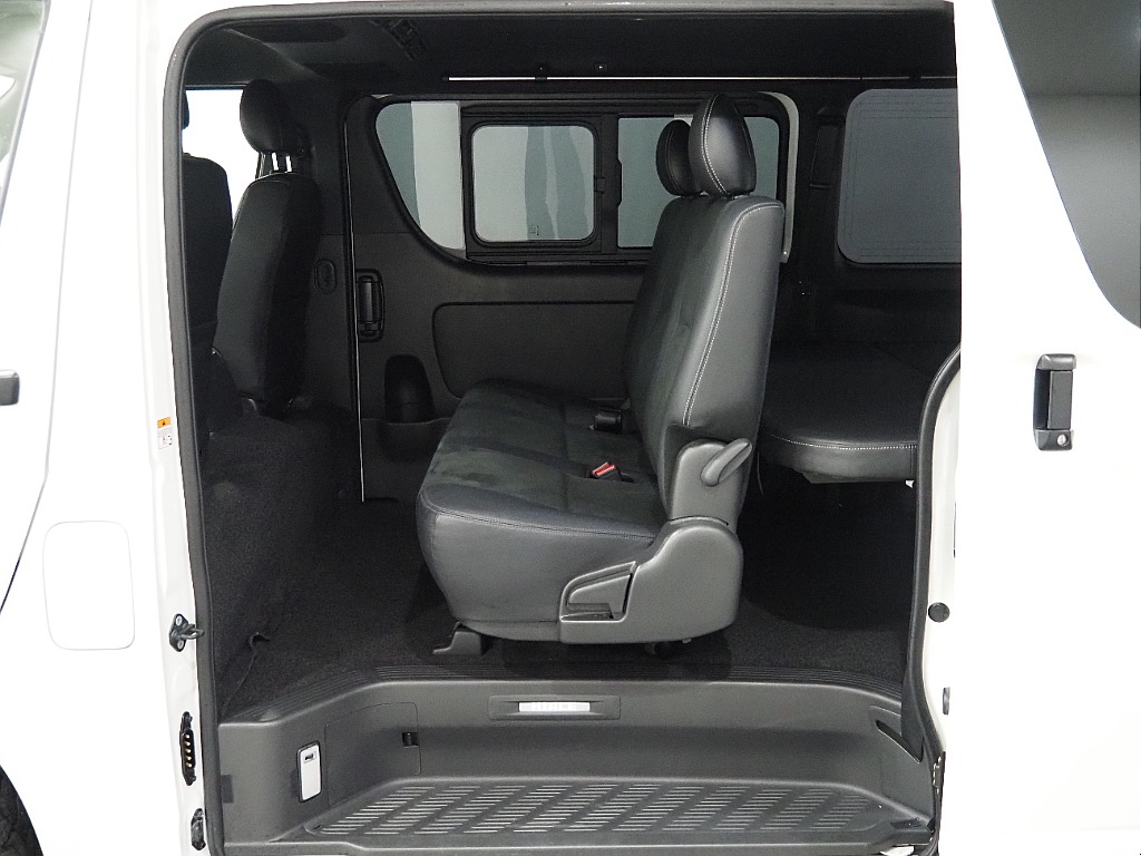 【R5年式/DARKPRIMEⅡディーゼル4WD/オフロードパッケージ】大画面11インチSD型ナビ付き♪【全国納車可能】