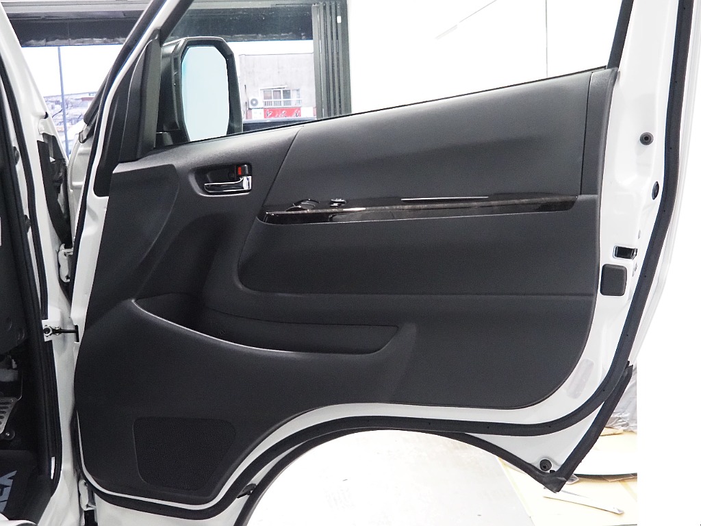 【R5年式/DARKPRIMEⅡディーゼル4WD/オフロードパッケージ】大画面11インチSD型ナビ付き♪【全国納車可能】