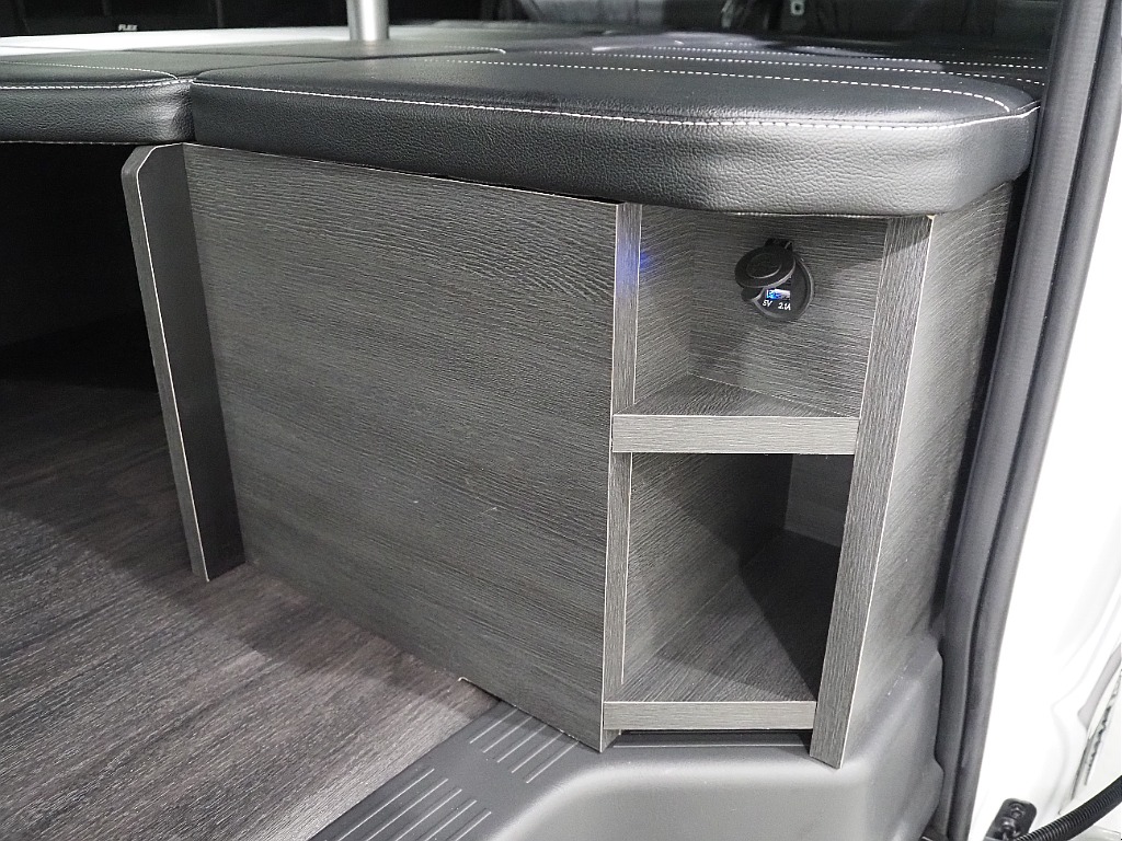 【新車/ワゴンGL/2WD/FLEX内装架装familiar/フローリング施工】アルパイン製大画面モニター♪【全国納車可能】