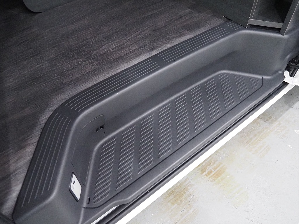 【新車/ワゴンGL/2WD/FLEX内装架装familiar/フローリング施工】アルパイン製大画面モニター♪【全国納車可能】