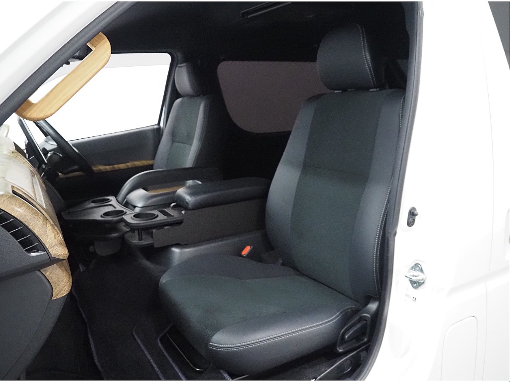 【高年式/低走行/R5年DARKPRME Ⅱ ディーゼル2WD】安心のFLEXオーナー様からの買取直販♪【全国納車可能】