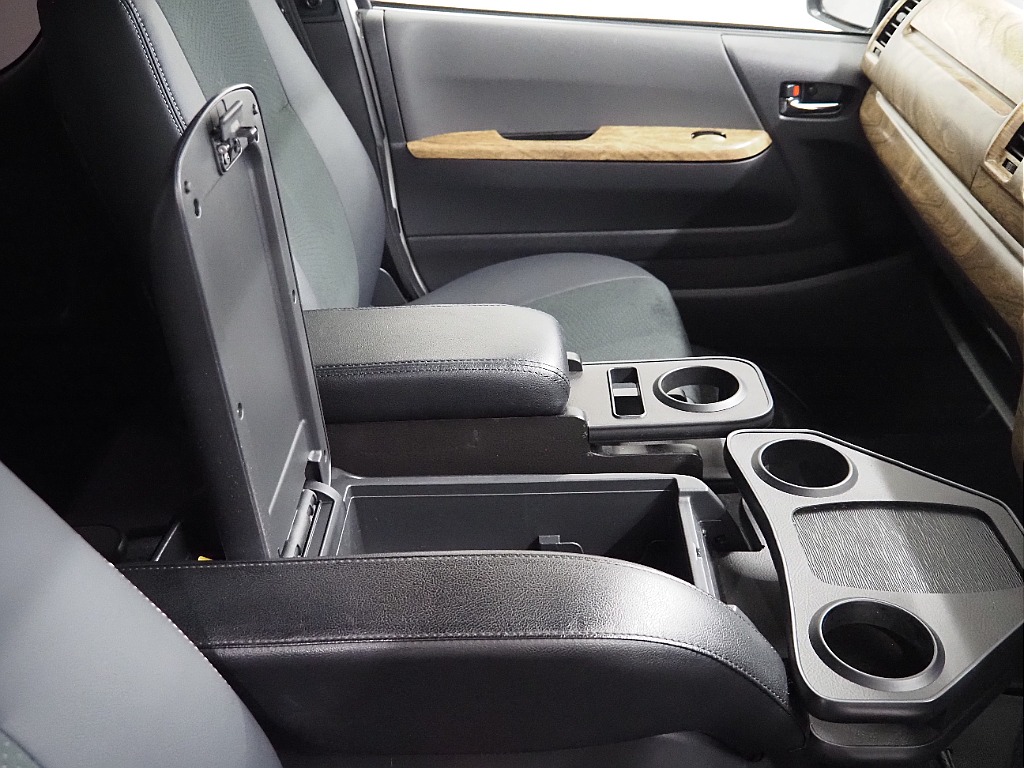 【高年式/低走行/R5年DARKPRME Ⅱ ディーゼル2WD】安心のFLEXオーナー様からの買取直販♪【全国納車可能】