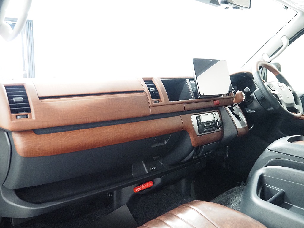 トヨタ ハイエースバン(21枚目)