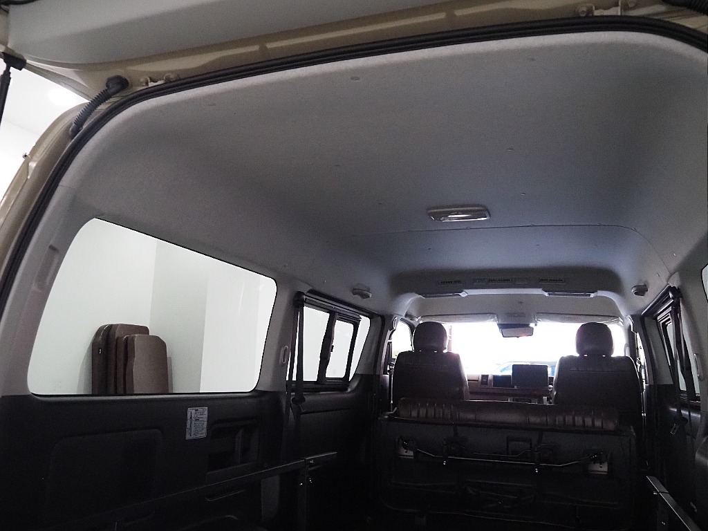 トヨタ ハイエースバン(45枚目)