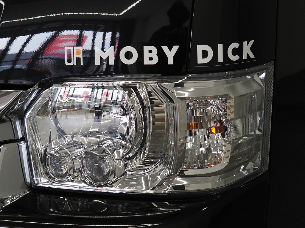 【新車/ハイエースワゴン/キャンピングORCA/2WD】茶木目内装♪【全国納車可能】