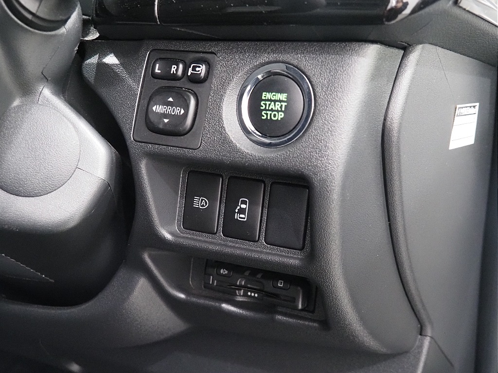 【R4年式/ハイエースワゴンGL/2WD/フルフラットVer5】嬉しい内容の揃った1台が入庫♪【全国納車可能】