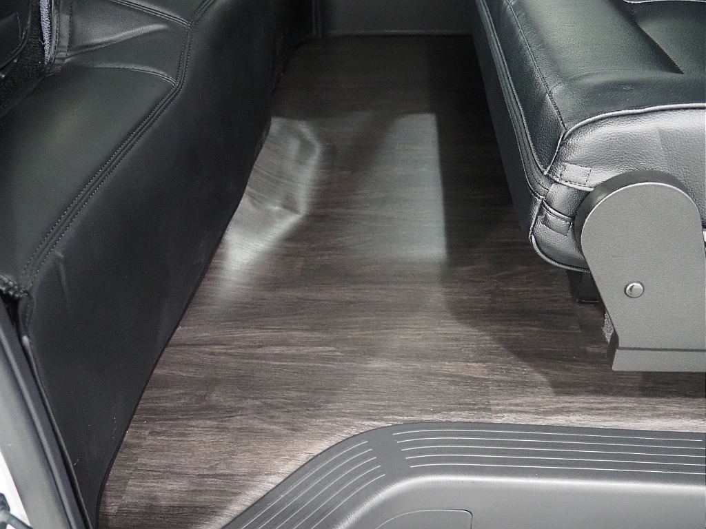 【R4年式/ハイエースワゴンGL/2WD/フルフラットVer5】嬉しい内容の揃った1台が入庫♪【全国納車可能】