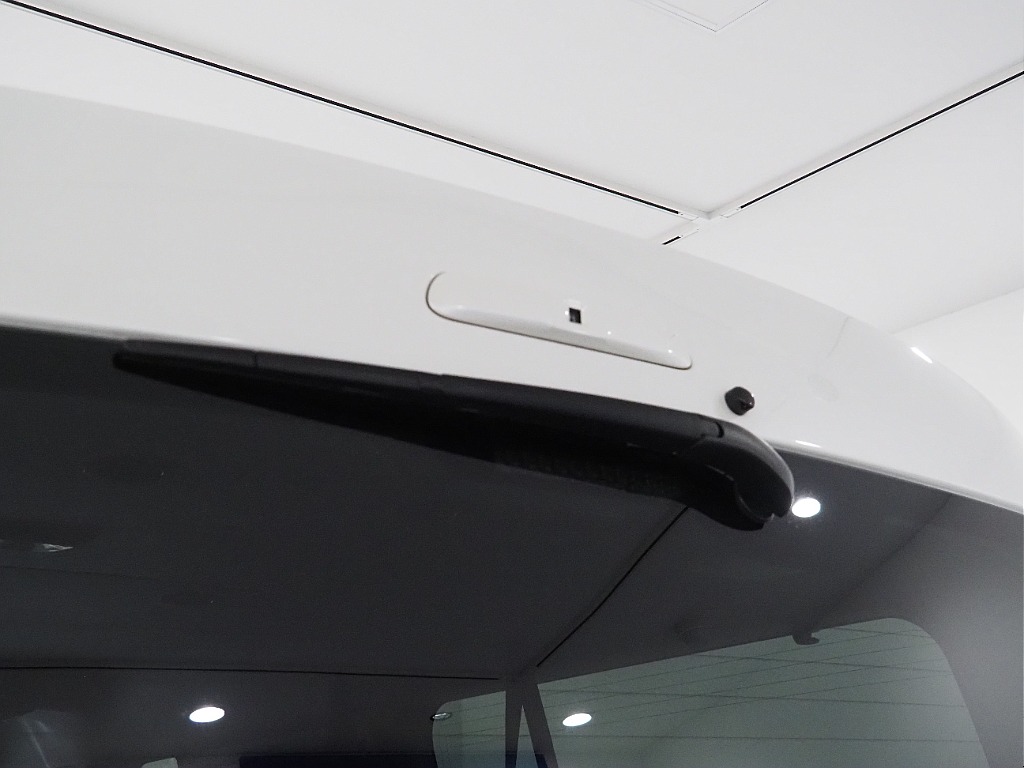 【R4年式/ハイエースワゴンGL/2WD/フルフラットVer5】嬉しい内容の揃った1台が入庫♪【全国納車可能】