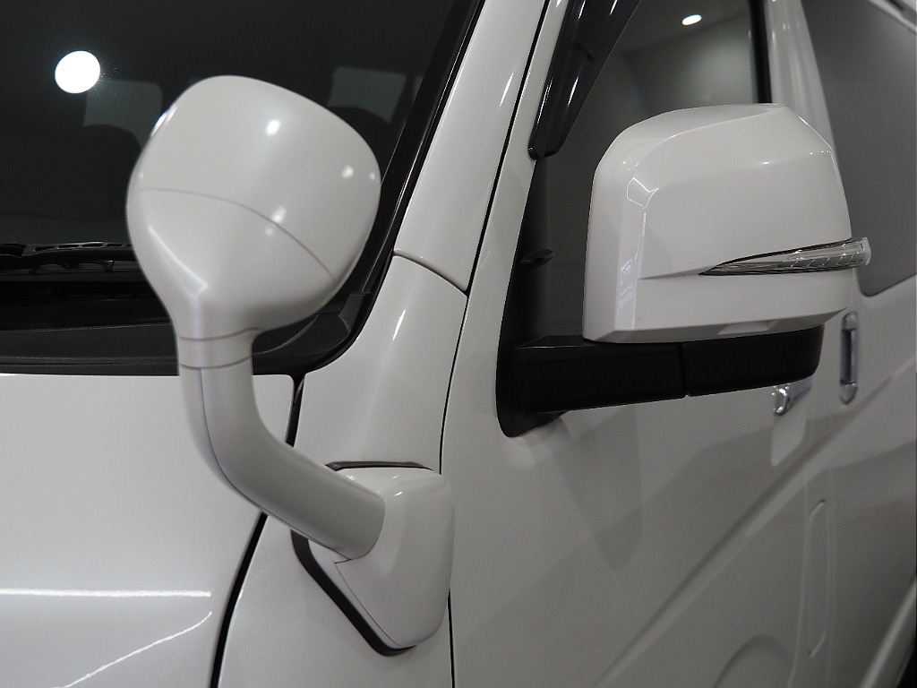 【R4年式/ハイエースワゴンGL/2WD/フルフラットVer5】嬉しい内容の揃った1台が入庫♪【全国納車可能】