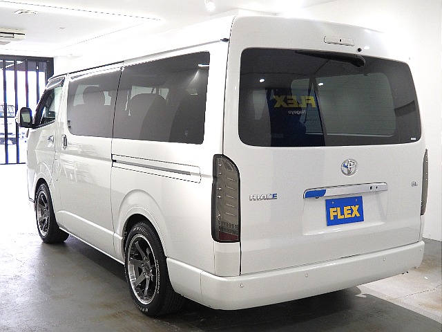 【R4年式/ハイエースワゴンGL/2WD/フルフラットVer5】嬉しい内容の揃った1台が入庫♪【全国納車可能】