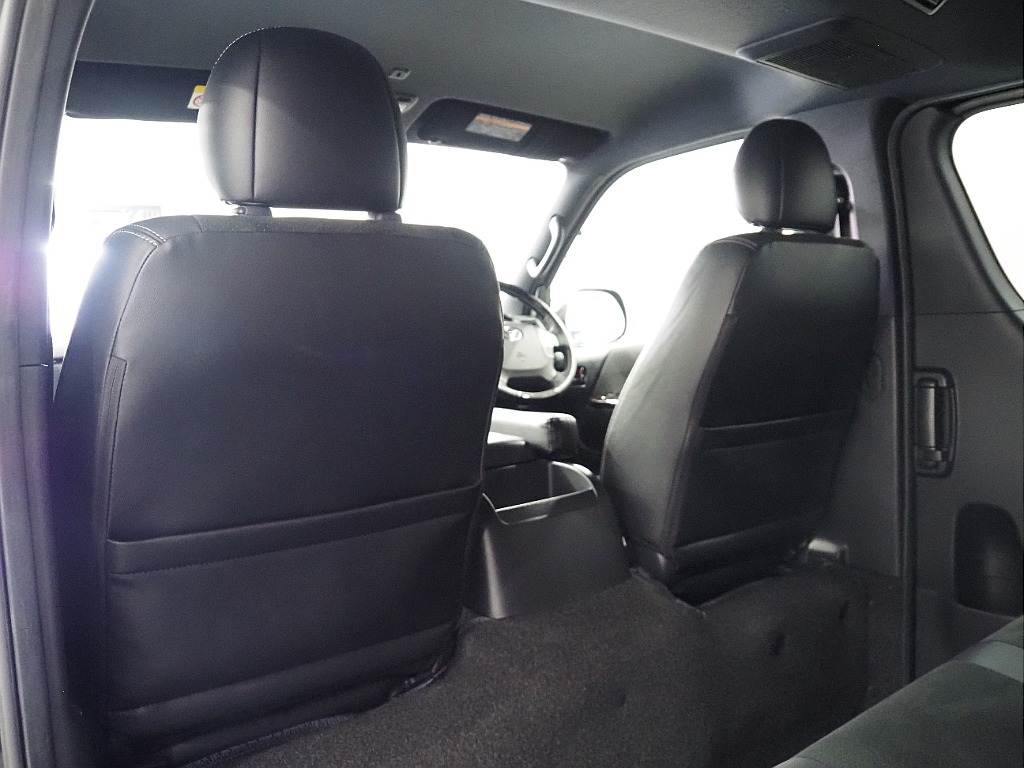 トヨタ ハイエースバン(30枚目)