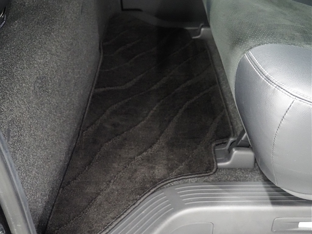 トヨタ ハイエースバン(31枚目)