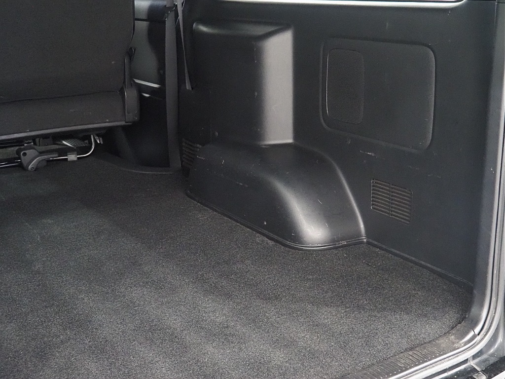 トヨタ ハイエースバン(39枚目)