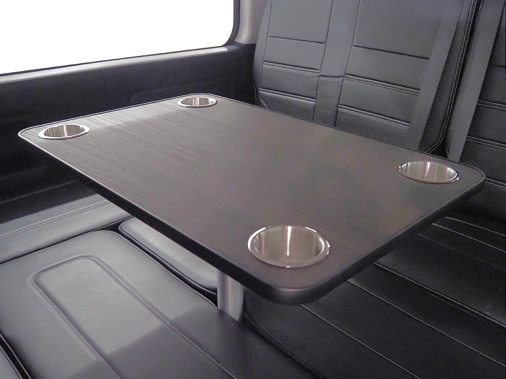 【新車/ワゴンGL/4WD/フルフラットアレンジNEWAS】脱着可能なテーブルにフローリング施工♪【全国納車可能】