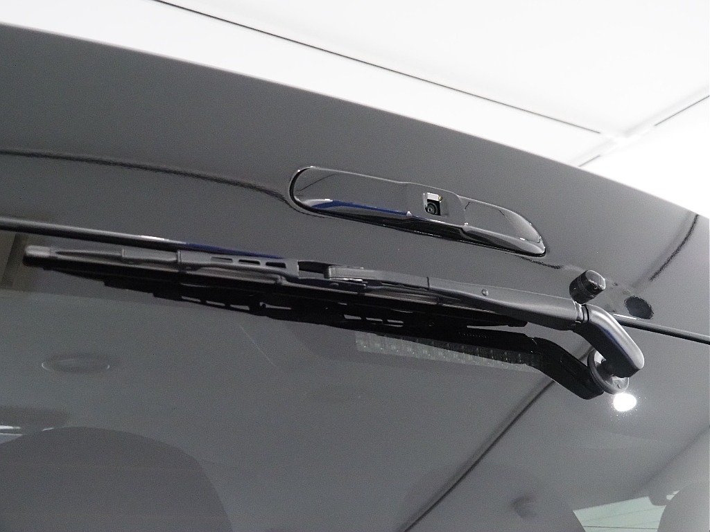 【新車/ワゴンGL/4WD/フルフラットアレンジNEWAS】脱着可能なテーブルにフローリング施工♪【全国納車可能】